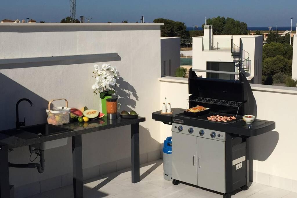 Fun Holiday Apartment Punta Prima Torrevieja Dış mekan fotoğraf